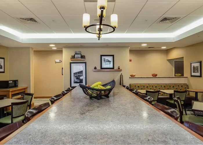 Hampton Inn Waterville