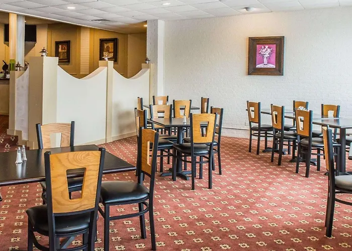 Quality Inn & Suites Indiana South