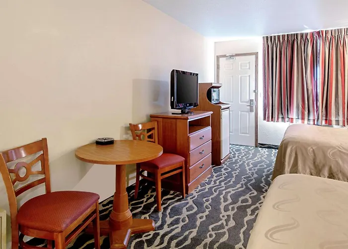 Quality Inn Huron
