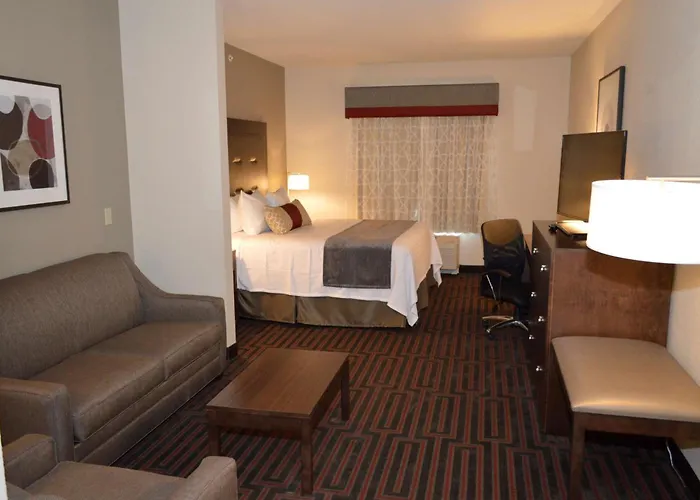 Best Western Plus Stevens County Inn