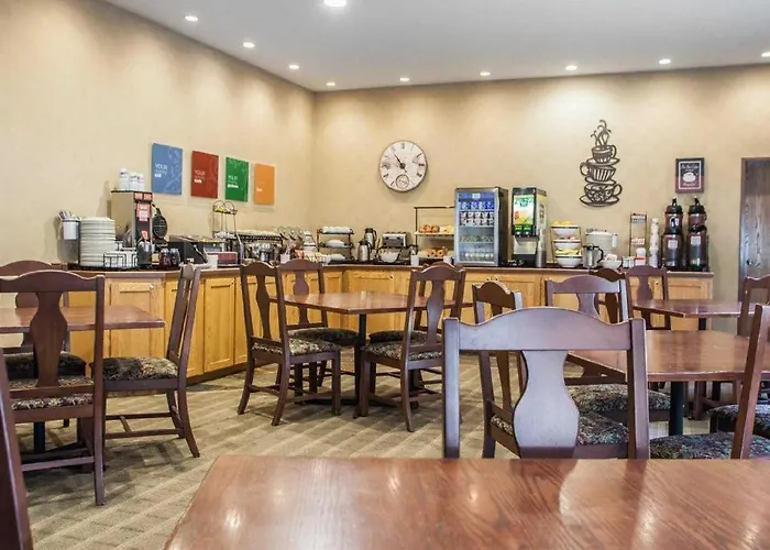 Comfort Inn & Suites Macon