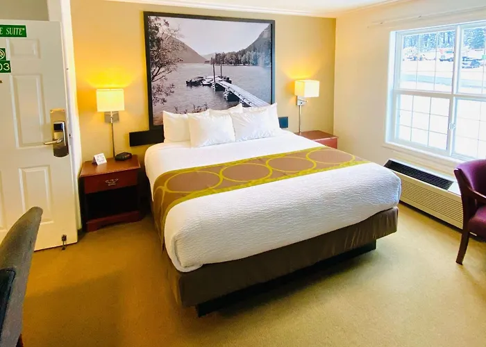 Super 8 By Wyndham 100 Mile House