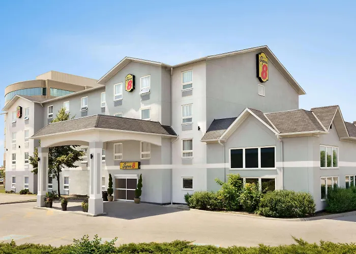 Super 8 By Wyndham Ajax/Toronto On