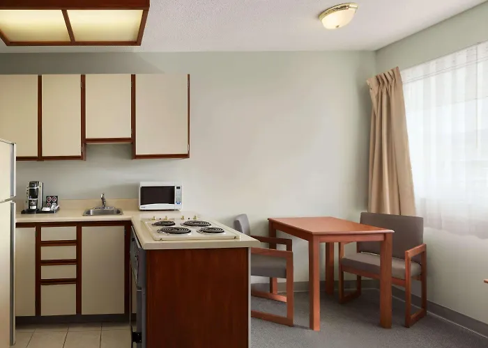 Travelodge By Wyndham Cranbrook
