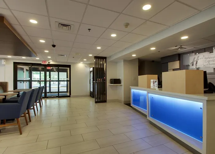 Holiday Inn Express Voorhees/ Mt. Laurel By Ihg