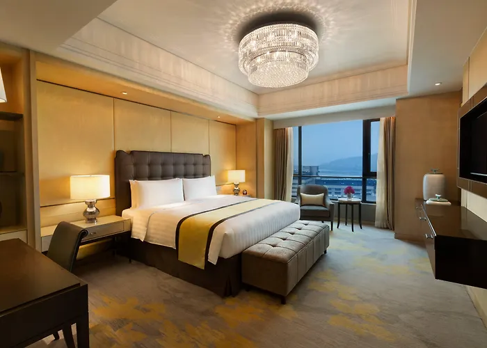Midtown Shangri-La, Hangzhou, Moments From West Lake