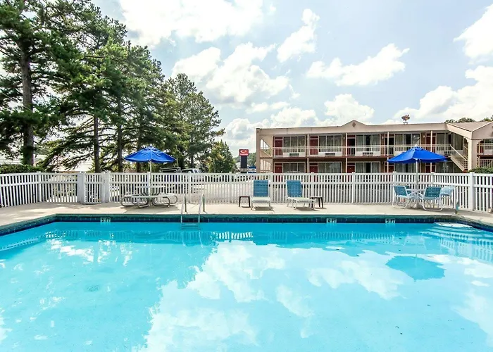 Econo Lodge Cleveland