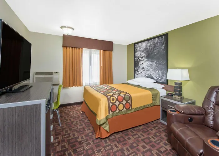 Super 8 By Wyndham Moberly Mo