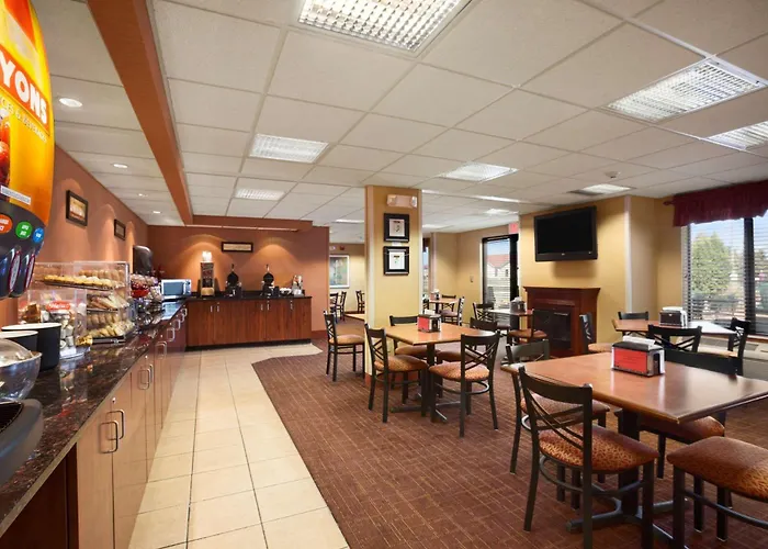 Ramada By Wyndham Wisconsin Dells I-90
