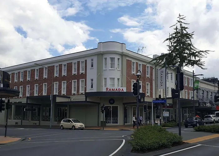 Ramada By Wyndham, Hamilton City Center