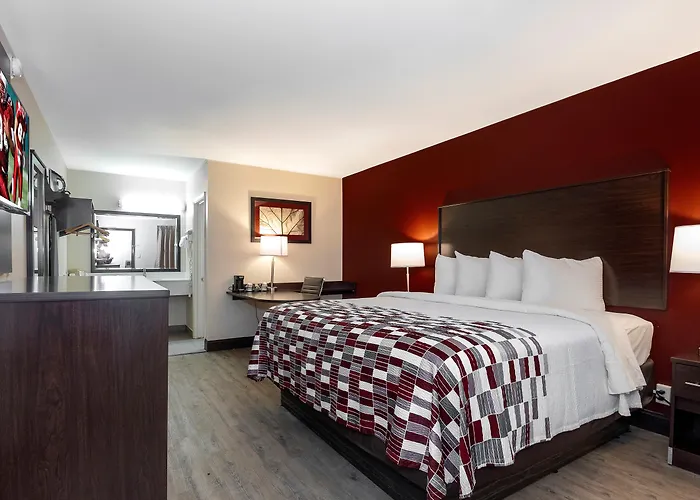 Red Roof Inn Muscle Shoals