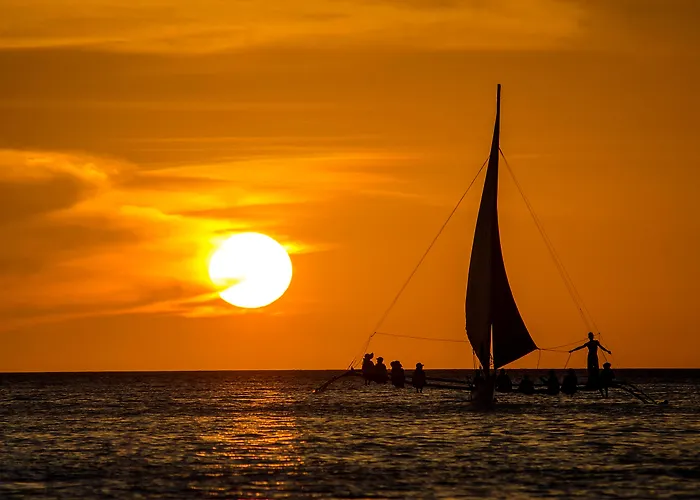 Sur Beach Resort Boracay
