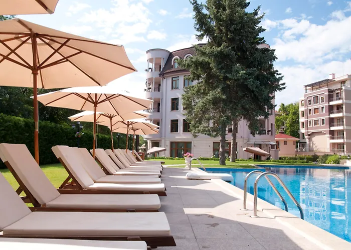 Kristel Hotel