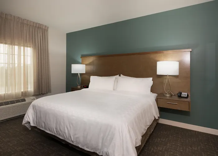Staybridge Suites - Lake Jackson By Ihg