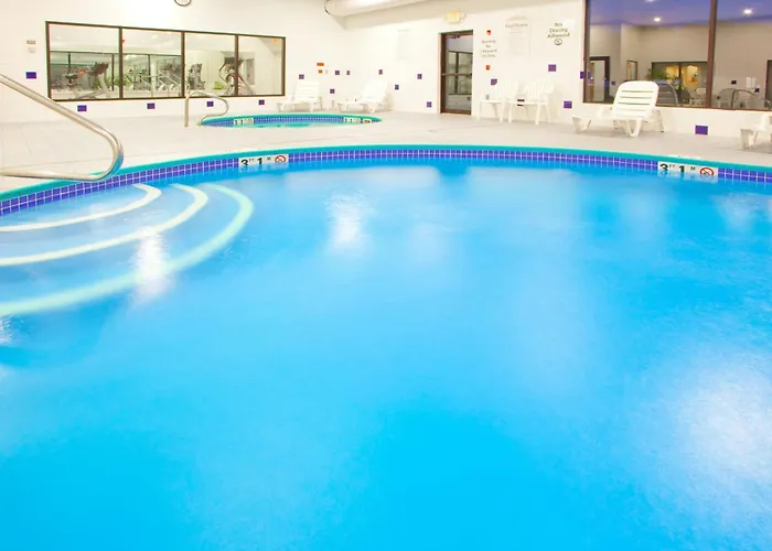 Holiday Inn Express Hotel & Suites Elkins By Ihg