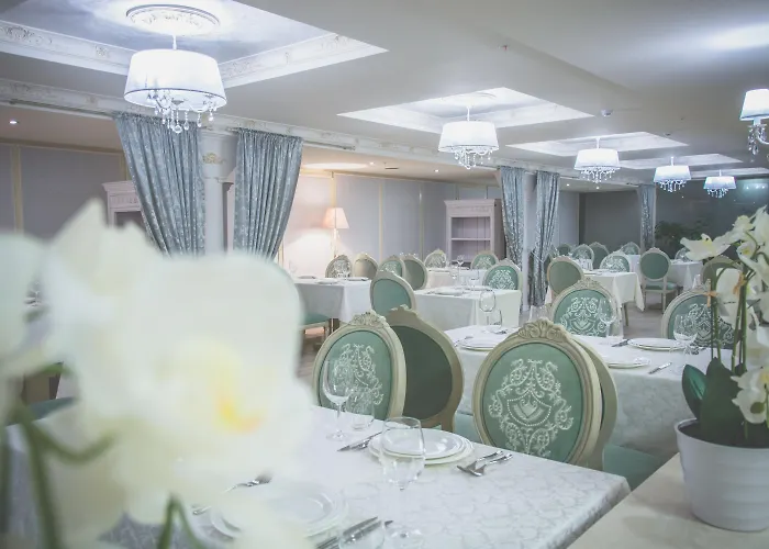Bristol Central Park Hotel