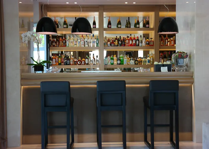 Somewhere Boutique Hotel Vouliagmeni