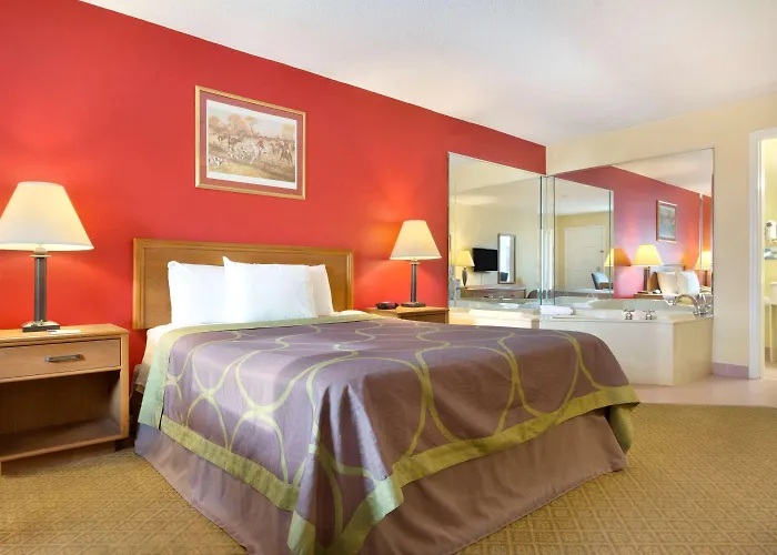 Super 8 By Wyndham Lancaster
