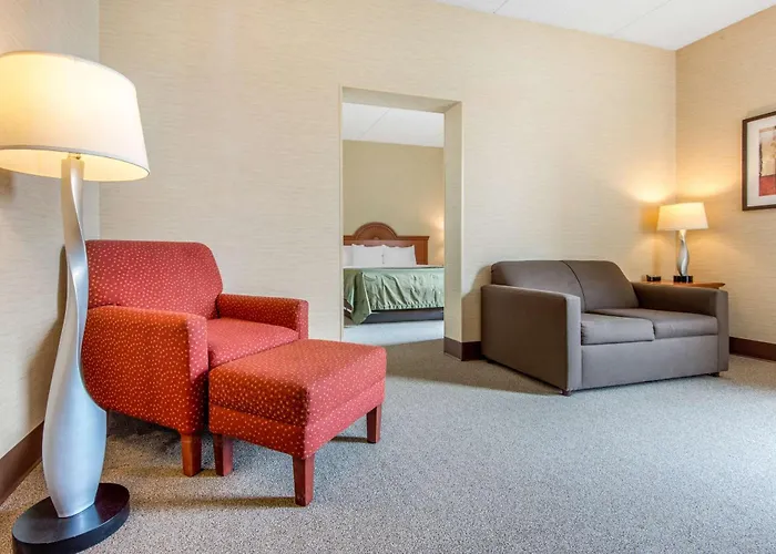 Quality Inn & Suites Mansfield