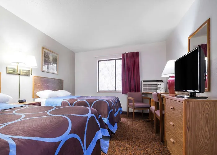 Super 8 By Wyndham Park Rapids