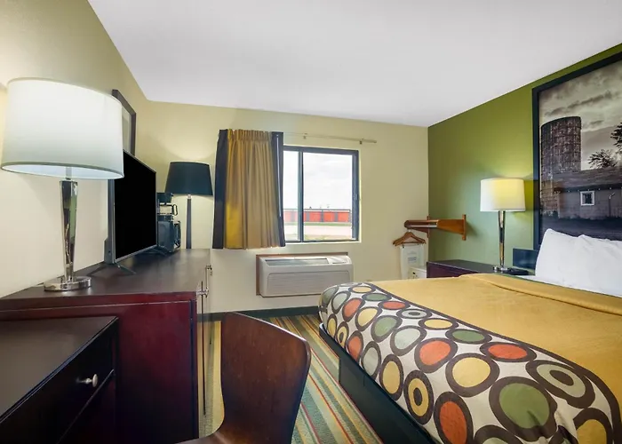Super 8 By Wyndham El Dorado