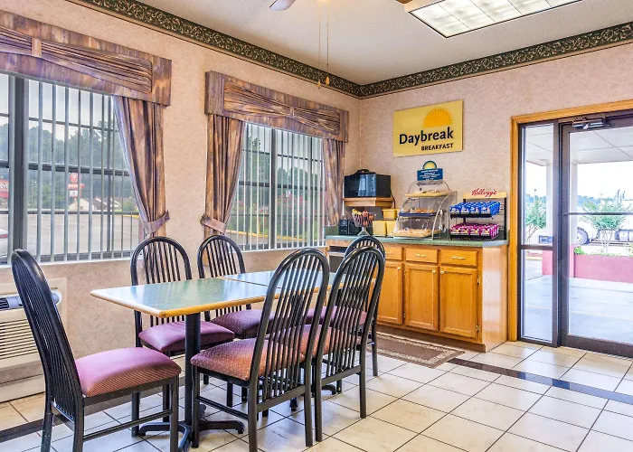 Days Inn By Wyndham Yazoo City