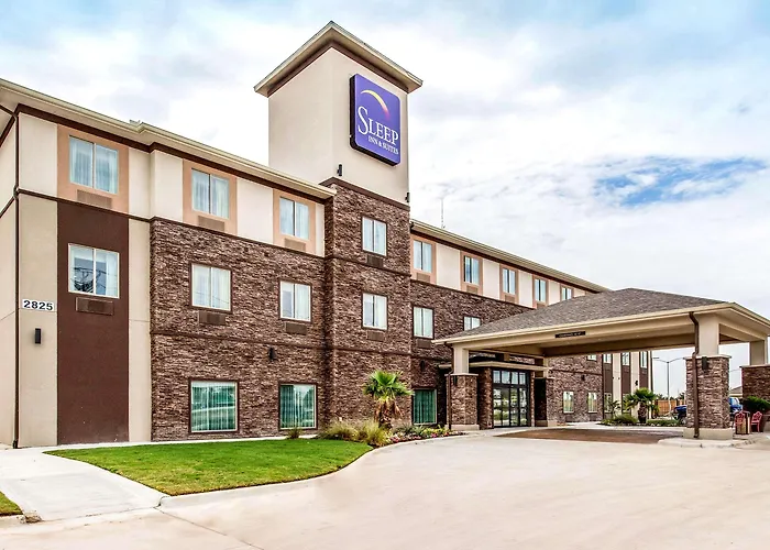 Sleep Inn & Suites