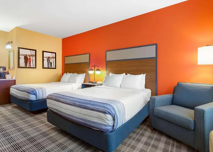 Americinn By Wyndham Fulton Clinton