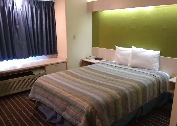 Travelodge By Wyndham Chadron