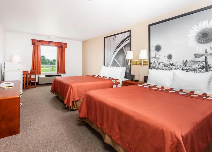 Super 8 By Wyndham Morden