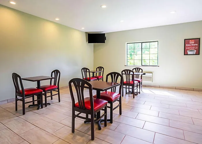 Econo Lodge Inn & Suites Ripley