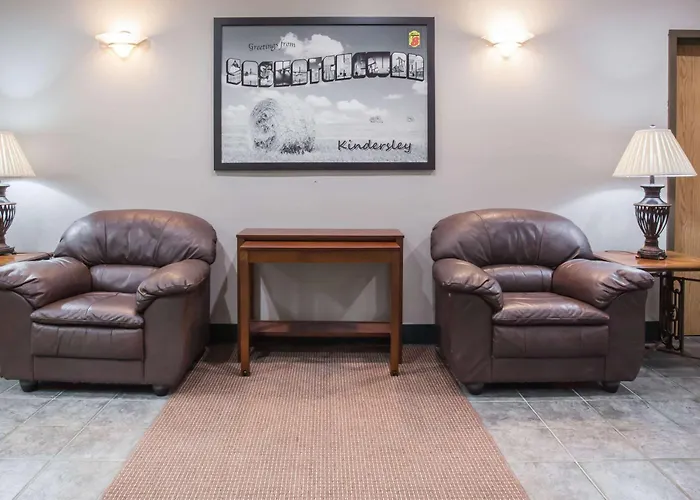 Super 8 By Wyndham Kindersley