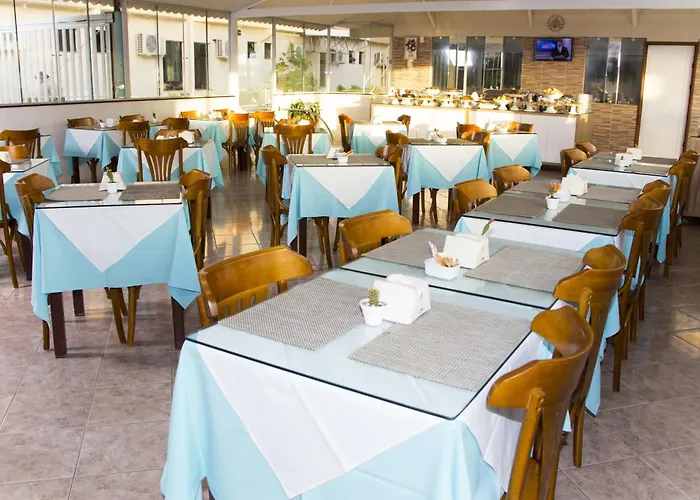 Hotel Rekinte
