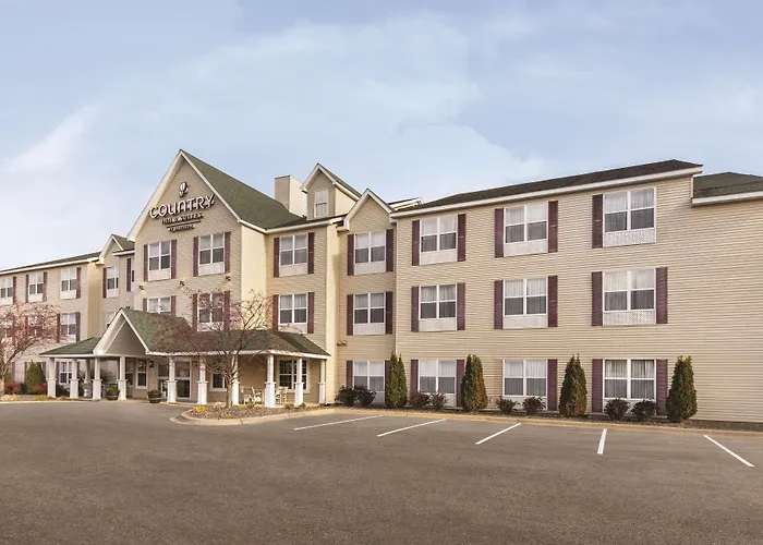 Country Inn & Suites By Radisson, Forest Lake, Mn