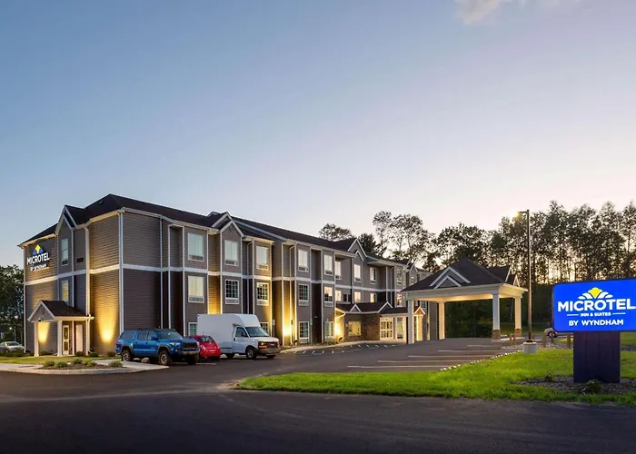 Microtel Inn & Suites By Wyndham Amsterdam Ny