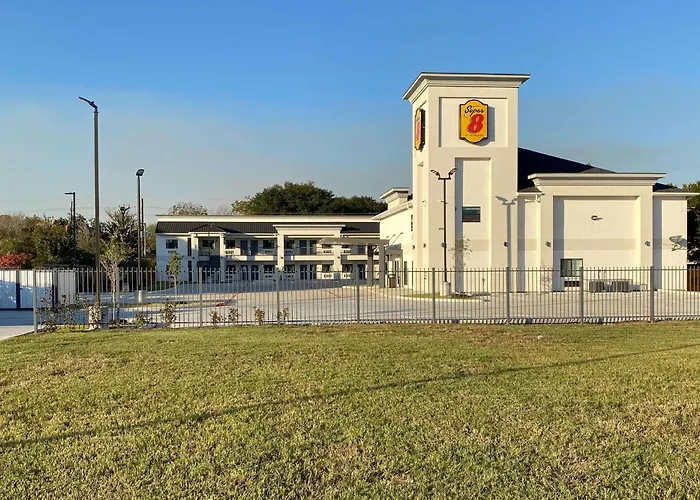 Super 8 By Wyndham Houston Nw Beltway 8-West Rd