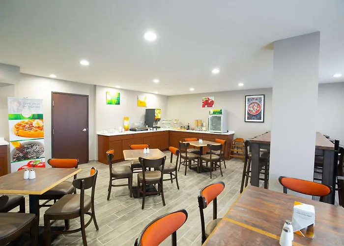 Quality Inn & Suites Hammond Near I-8090