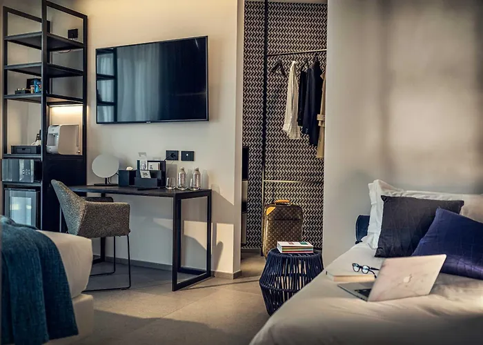 J44 Lifestyle Hotel