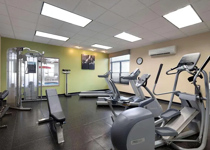 Country Inn & Suites By Radisson, Houghton, Mi