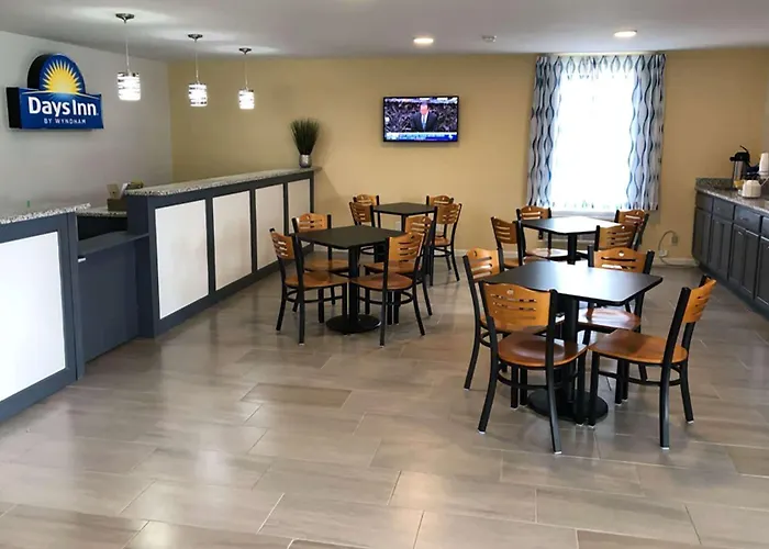 Days Inn By Wyndham Cape Carteret