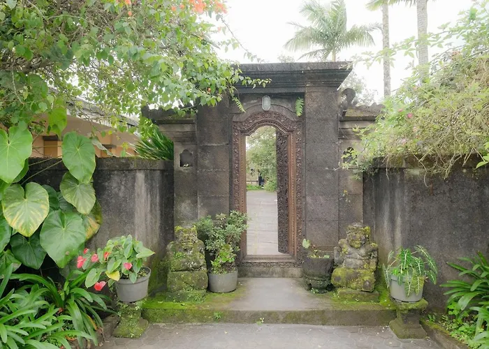 Pelangi Homestay Bedugul Redpartner