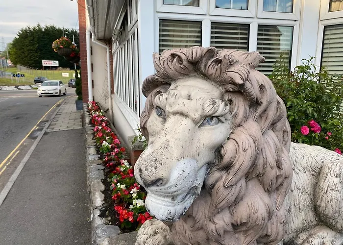 The Masons Arms Hotel