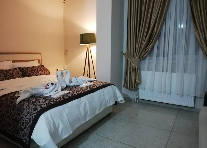 Yagiz Indigo Blue