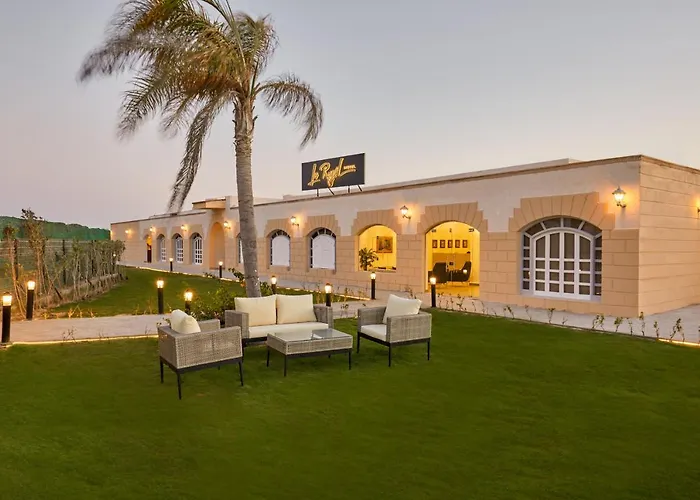 Le Royal Marina Hotel