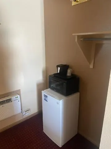 Artesia Inn- No Service Fees