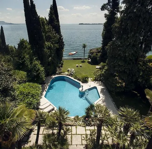 Villa Vittoria Gardone Riviera