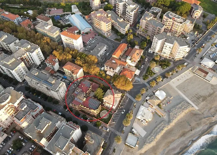 Xxv Aprile Casa Per Ferie