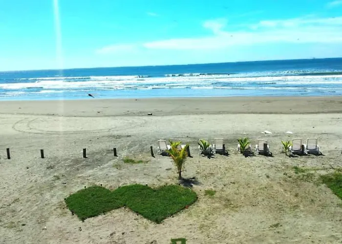 Sambo Mambo Beach Hotel