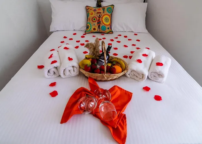 Bozcaada E2 Deniz Otel