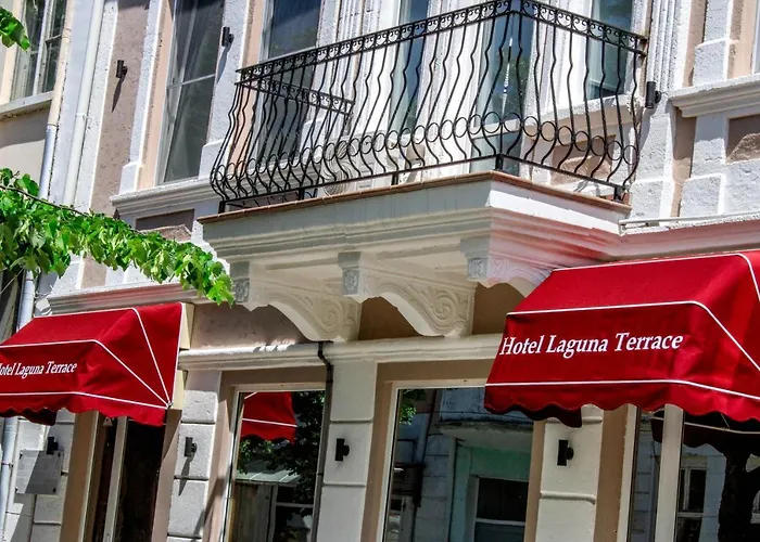 Laguna Terrace